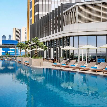 Hilton Garden Inn Dubai Business Bay Extérieur photo