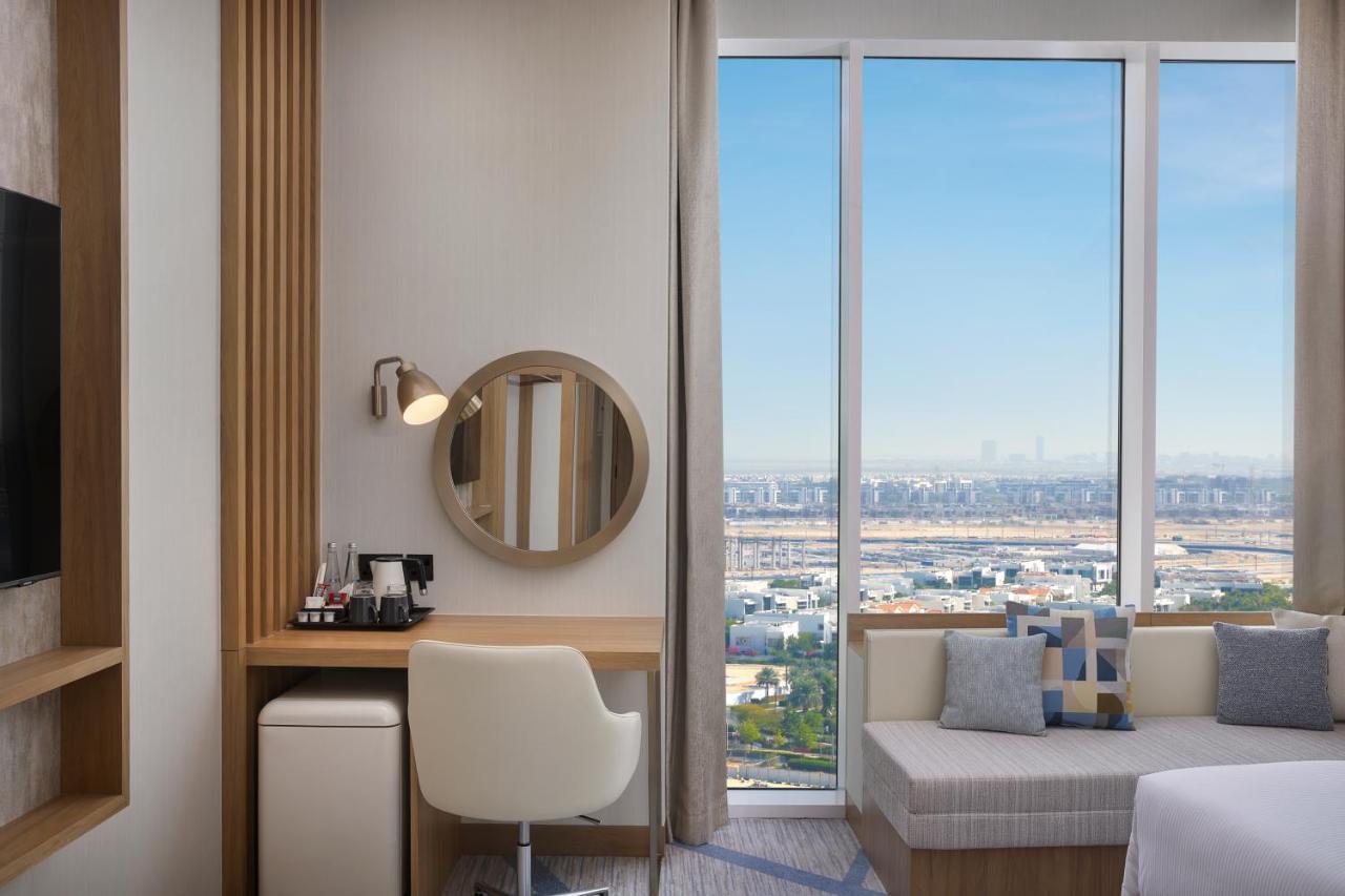 Hilton Garden Inn Dubai Business Bay Extérieur photo