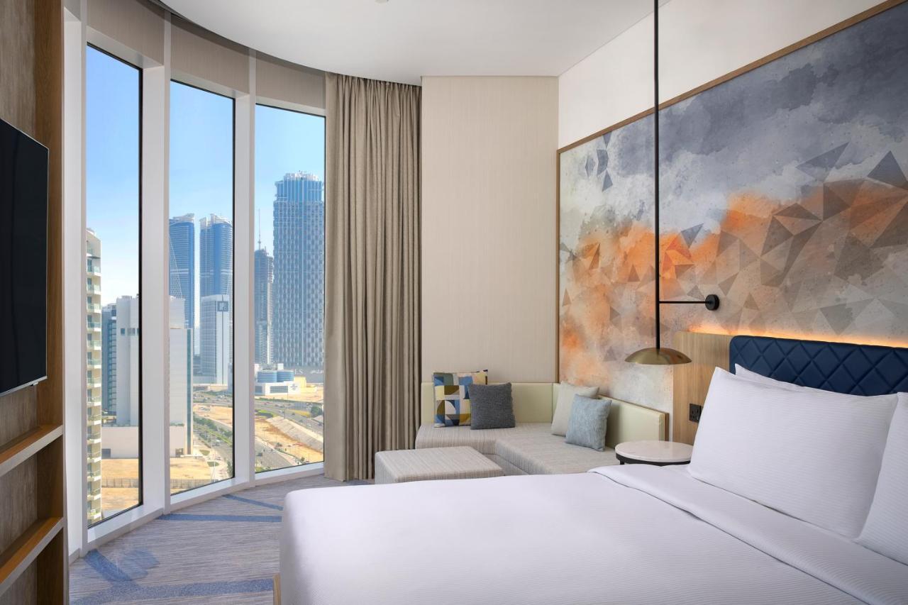 Hilton Garden Inn Dubai Business Bay Extérieur photo