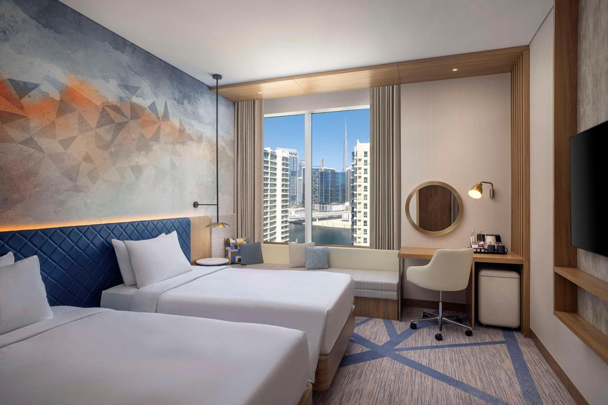 Hilton Garden Inn Dubai Business Bay Extérieur photo