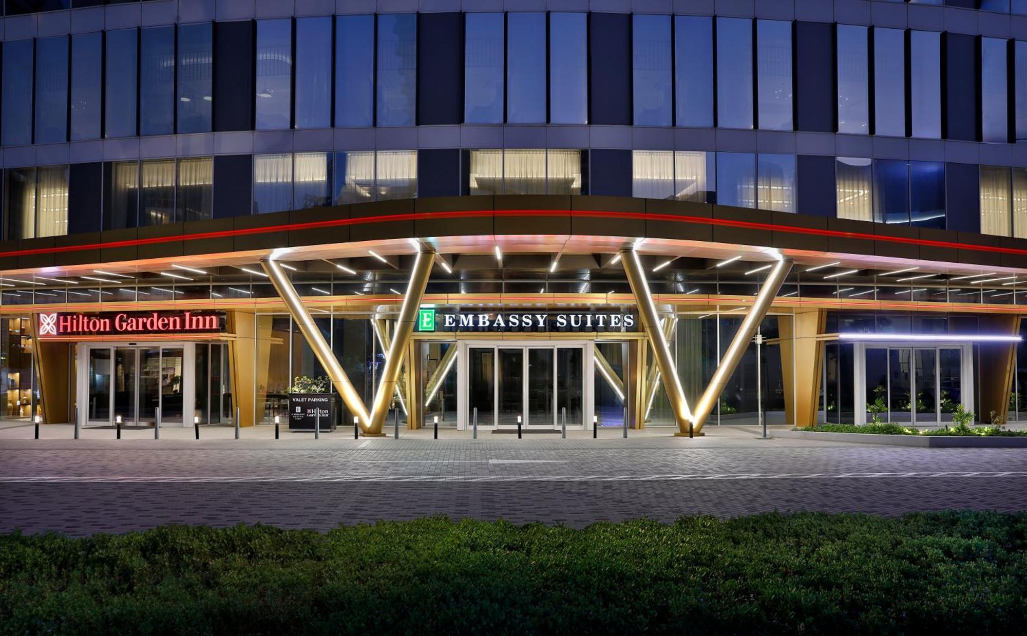 Hilton Garden Inn Dubai Business Bay Extérieur photo